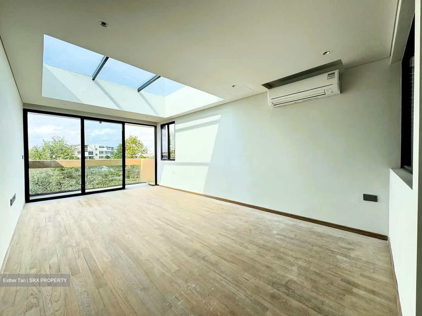 Lorong N Telok Kurau (D15), Terrace #552095811